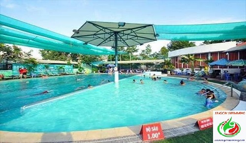 Hồ bơi Hoa Kỳ 2 hoạt động như một khu phức hợp thể thao